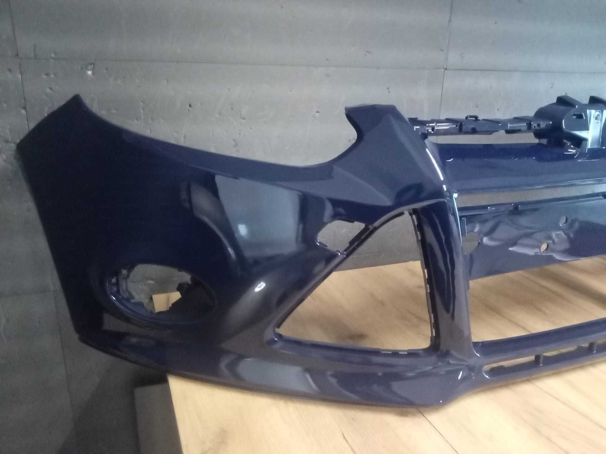 Bara Fata Ford Focus 3/III 2011-2014 (Blazer Blue (Albastru))