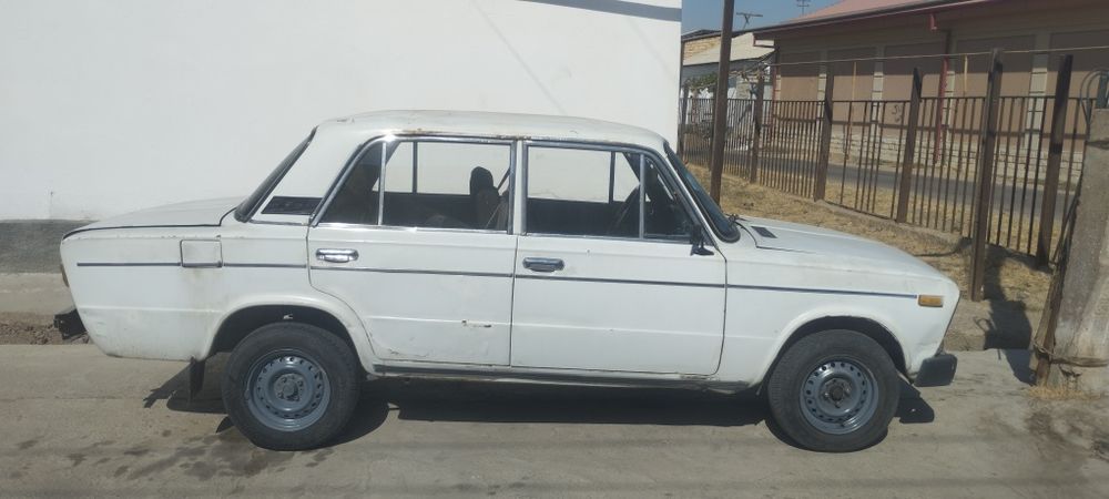 Vaz 2106 sotiladi. Zapchasga