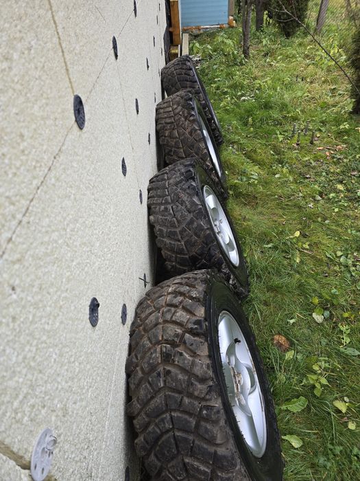 Vand jante + cauciucuri pentru 4x4 -255/65/16