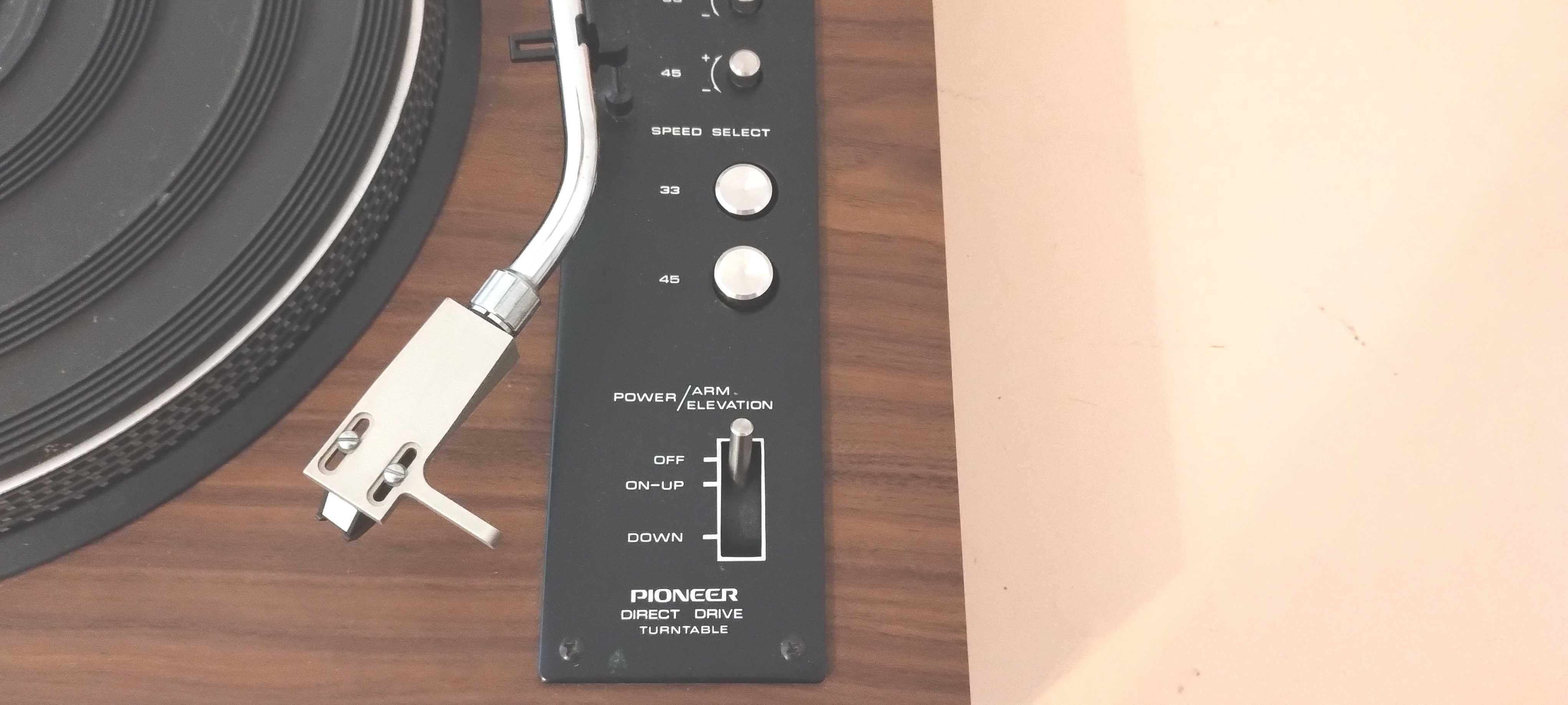 muzica pickup Pioneer PL51A