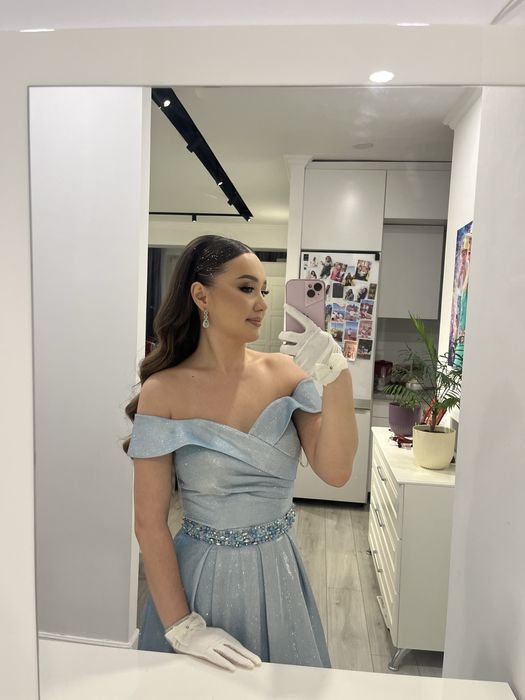 Продам шикарное вечернее платье, цвет тиффани, как принцесса из сказки