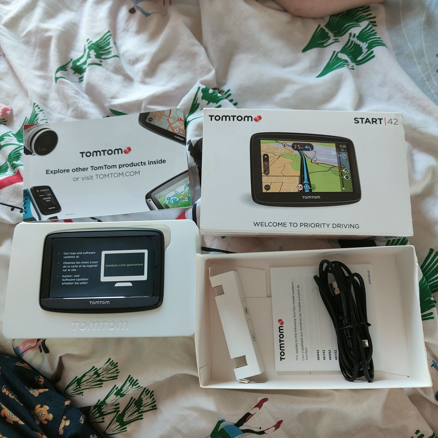 Navigație GPS TOMTOM