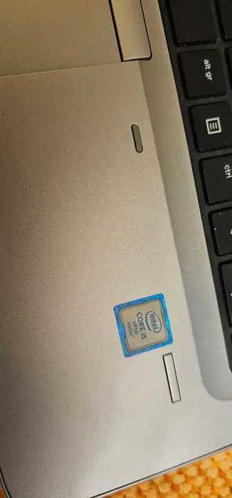 Laptop HP ProBook 640 G2 cu procesor Intel® Core™ i5-6300U 14" Full HD