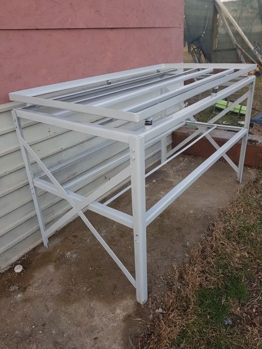 Masa vibrantă 1500x800