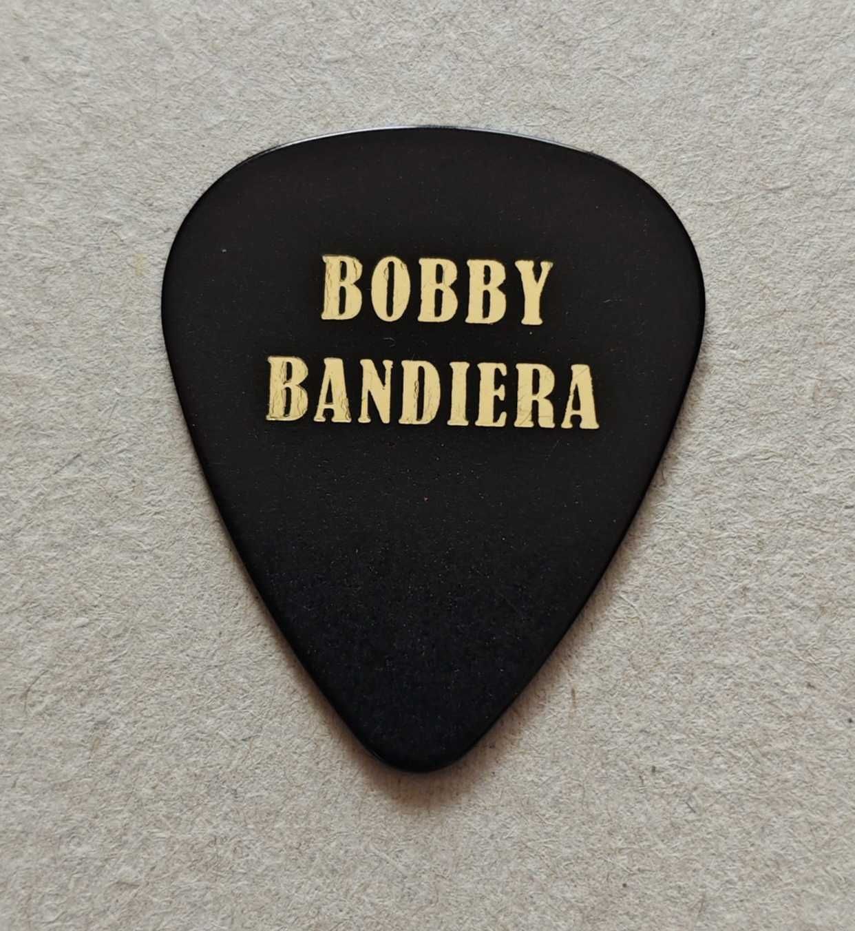 BON JOVI Bobby Bandiera 2013 pick перце