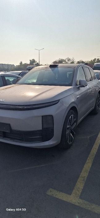 L6 Max 
Yili 2024
Probegi 22.780km
Nd 40
Narxi:42800$