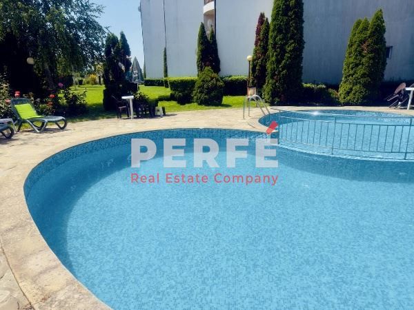 Продава се Двустаен апартамент в Бургас, Сарафово - 65 кв.м за 1260 €/кв.м - Снимка #1