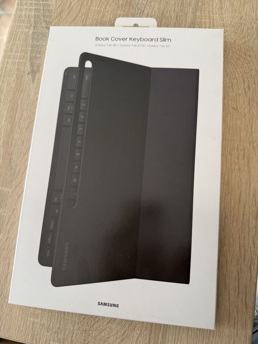 Husa + tastatura Samsung Tab S7+ S8+ S7 FE originala sigilata