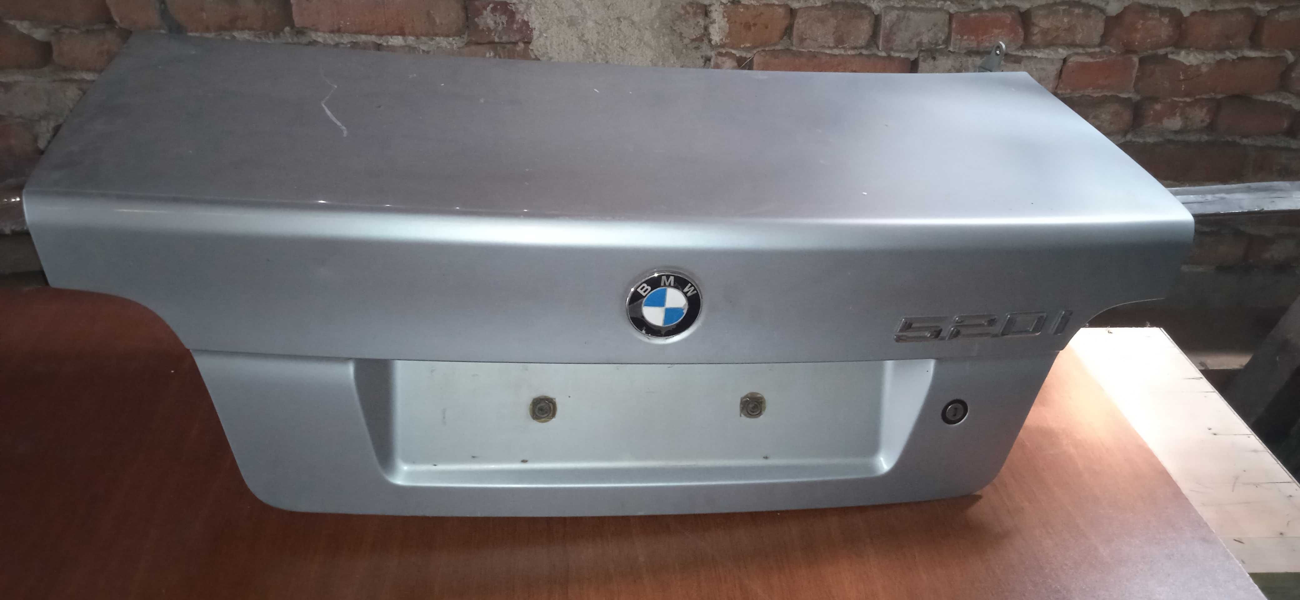 BMW e39 разглобено на части