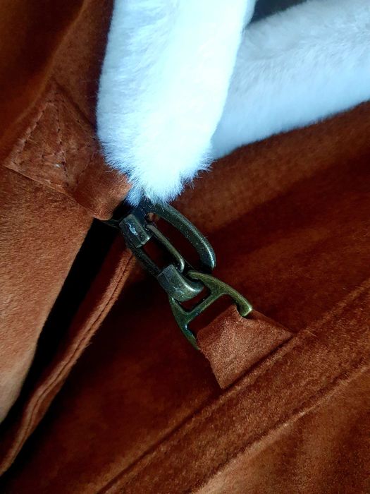 Кожено палто налично в два цвята купувани от Victoria's Secret