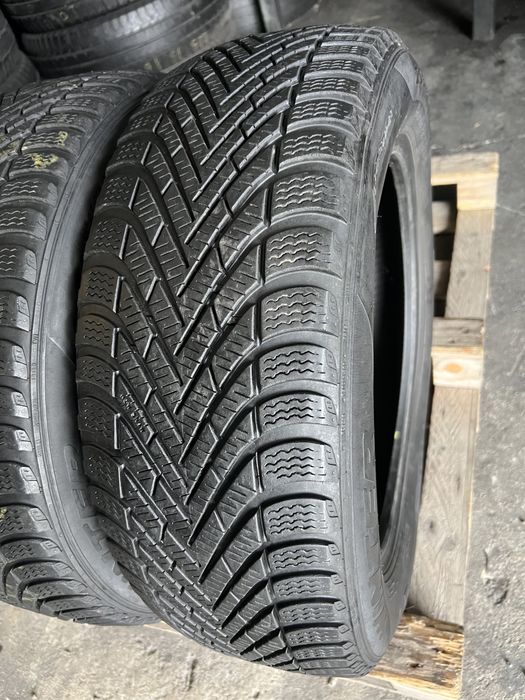 2 anvelope iarna 205/55/16 Pirelli 6.4 mm!