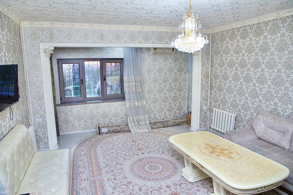 Yunusobod 14. 2 xona kvartira sotiladi. Юнусабад 14. Продается 2-х ком