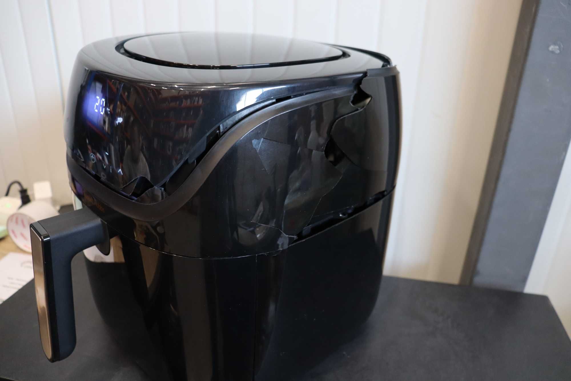 Russell Hobbs XXL Family Rapid Digital Air Fryer 8L С ДЕФЕКТ РАБОТИ