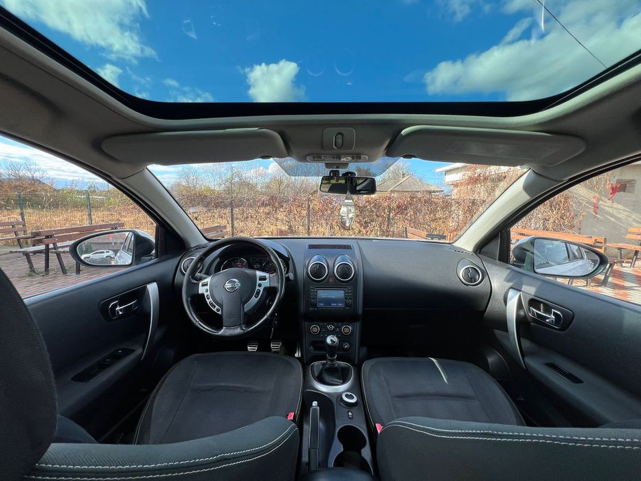 Nissan Qashqai 4x4, 2.0 dci, manual, 2011
