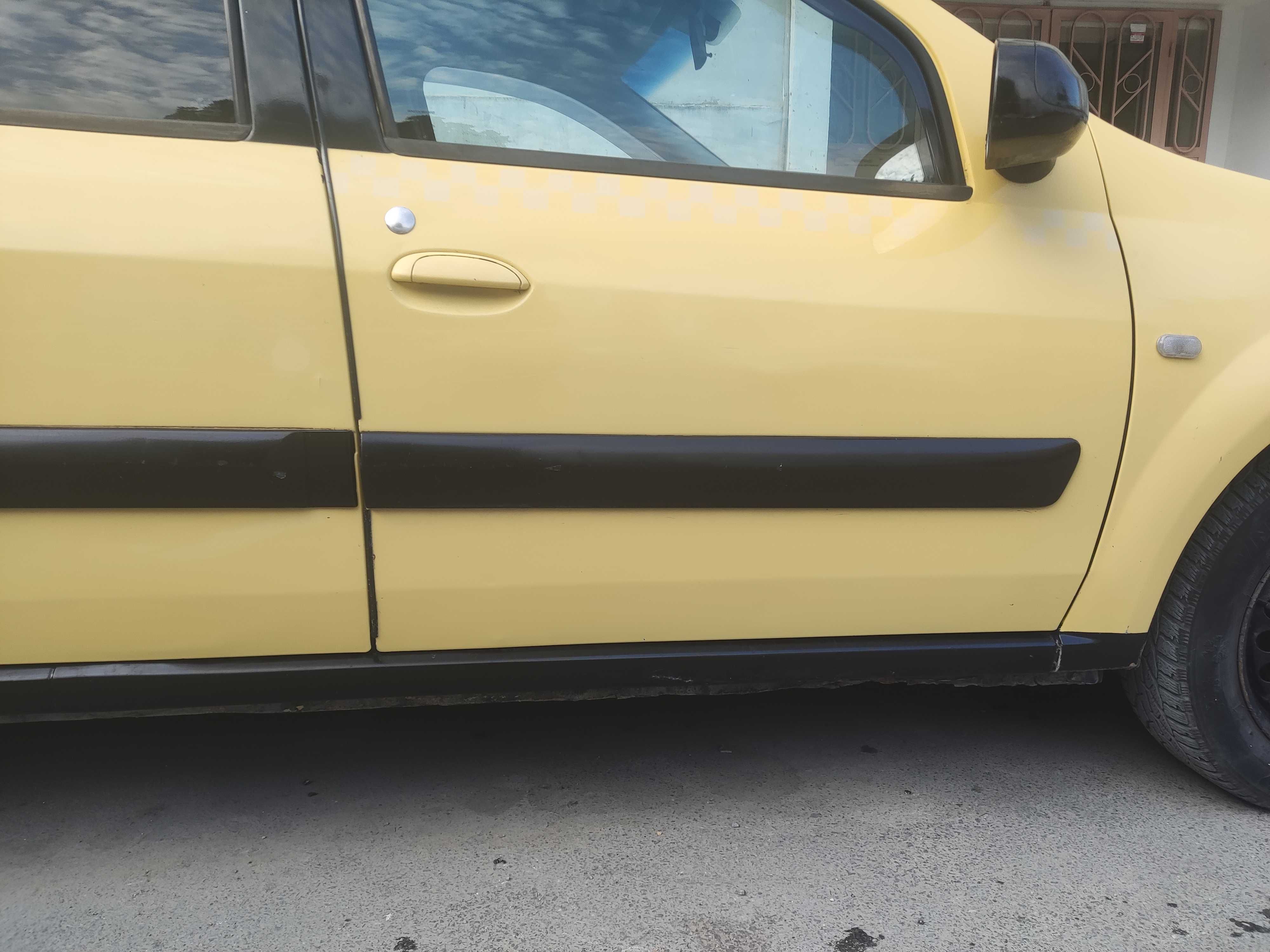 Продавам Дачия Логан 2009г                 1,6  газ -бензин .