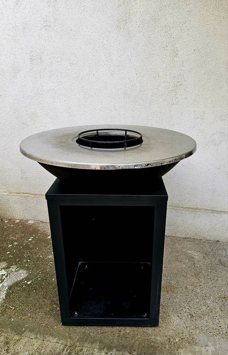 Gratar Rotund cu Plita din Inox si Suport Ceaun