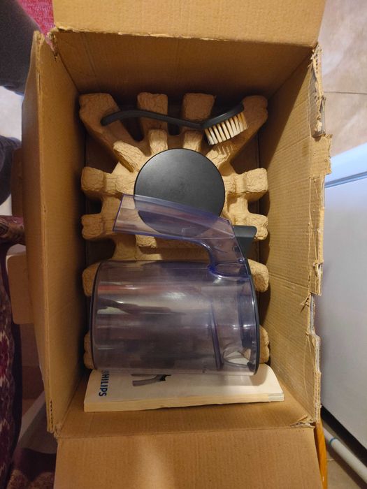 Storcator Philips Aluminium Collection HR1861