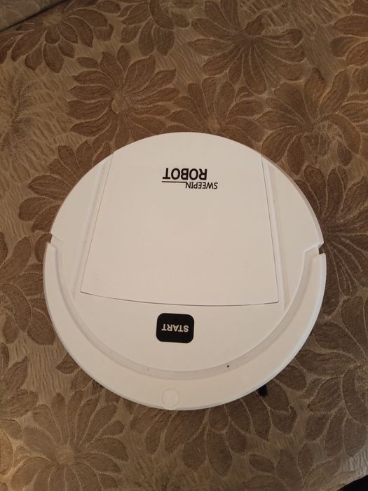 Продам робот пылесос