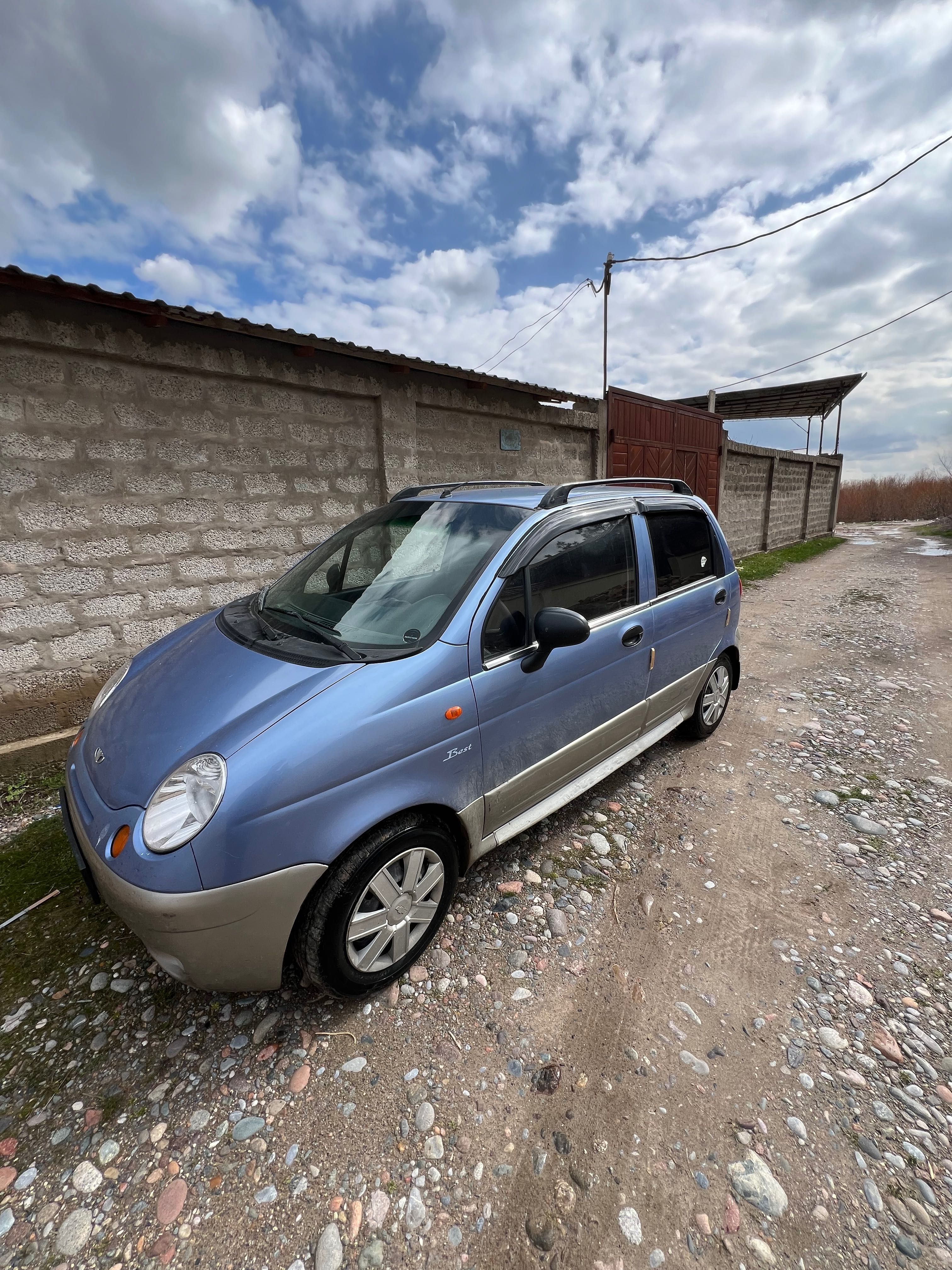 Matiz best 2007- yil 124.000 probeg, gazi bor kraskasi kapotda bor