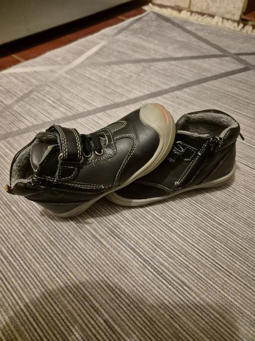 Ghete copii mărimea 24 închidere fermoar si scai