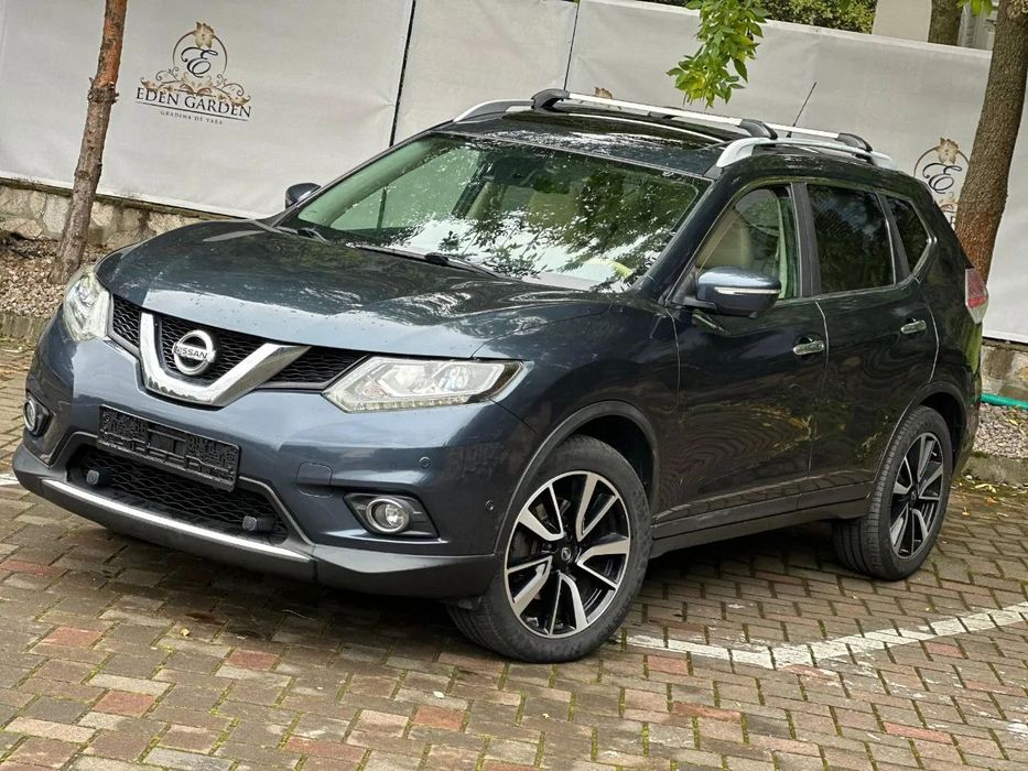 Nissan X-Trail X-Trail T32 An 2016 Euro 6, 7 locuri, panoramic, 4X4, 165.000km KEYLES