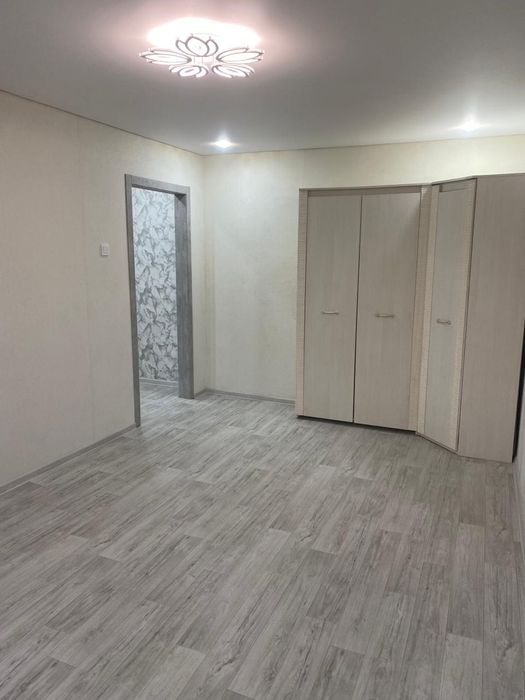 Продам 1 комнатную квартиру район казиту