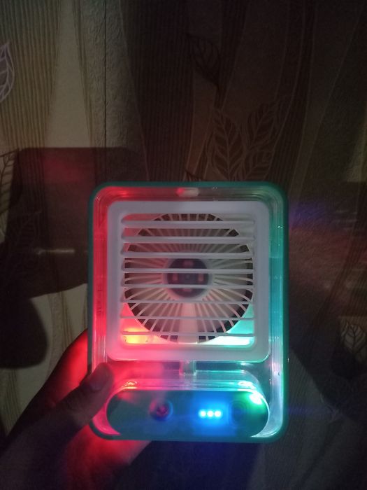 Mini shomollatgich va havo namlatgich