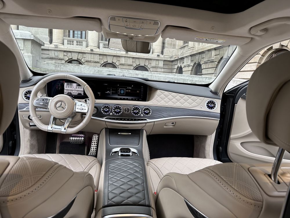 Mercedes S560 4matic V8