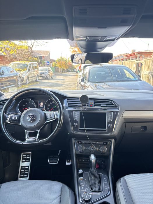 Volkswagen Tiguan R-line interior/exterior 2017