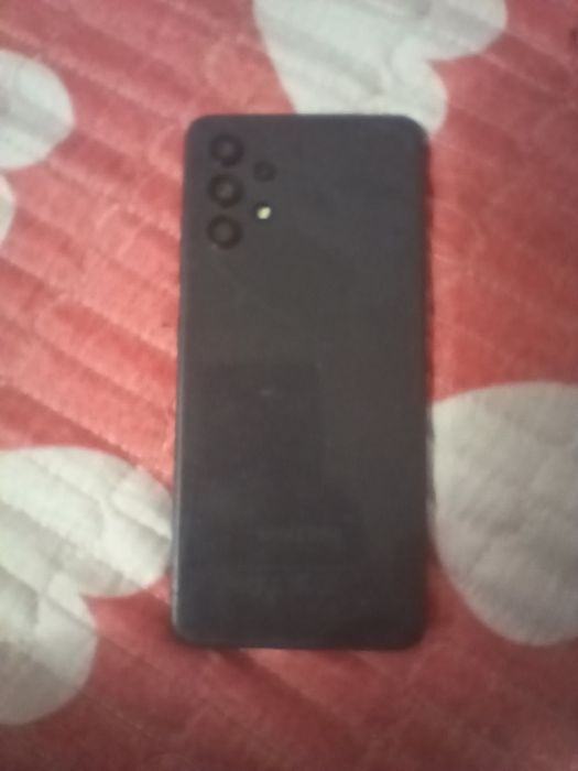 Samsung A 32 sotiladi