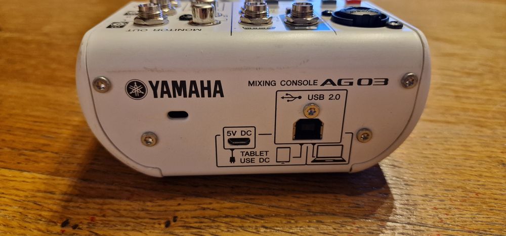 Mixer audio Yamaha AG 03