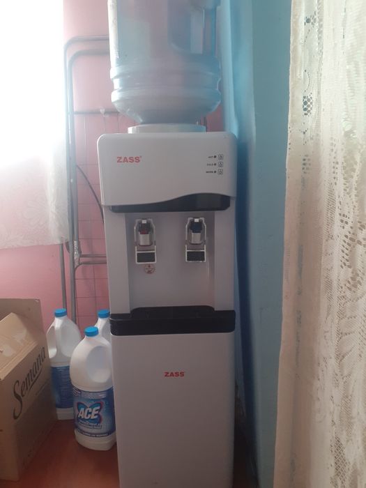 Aparat de apa plata cu frigider Zass-Germania