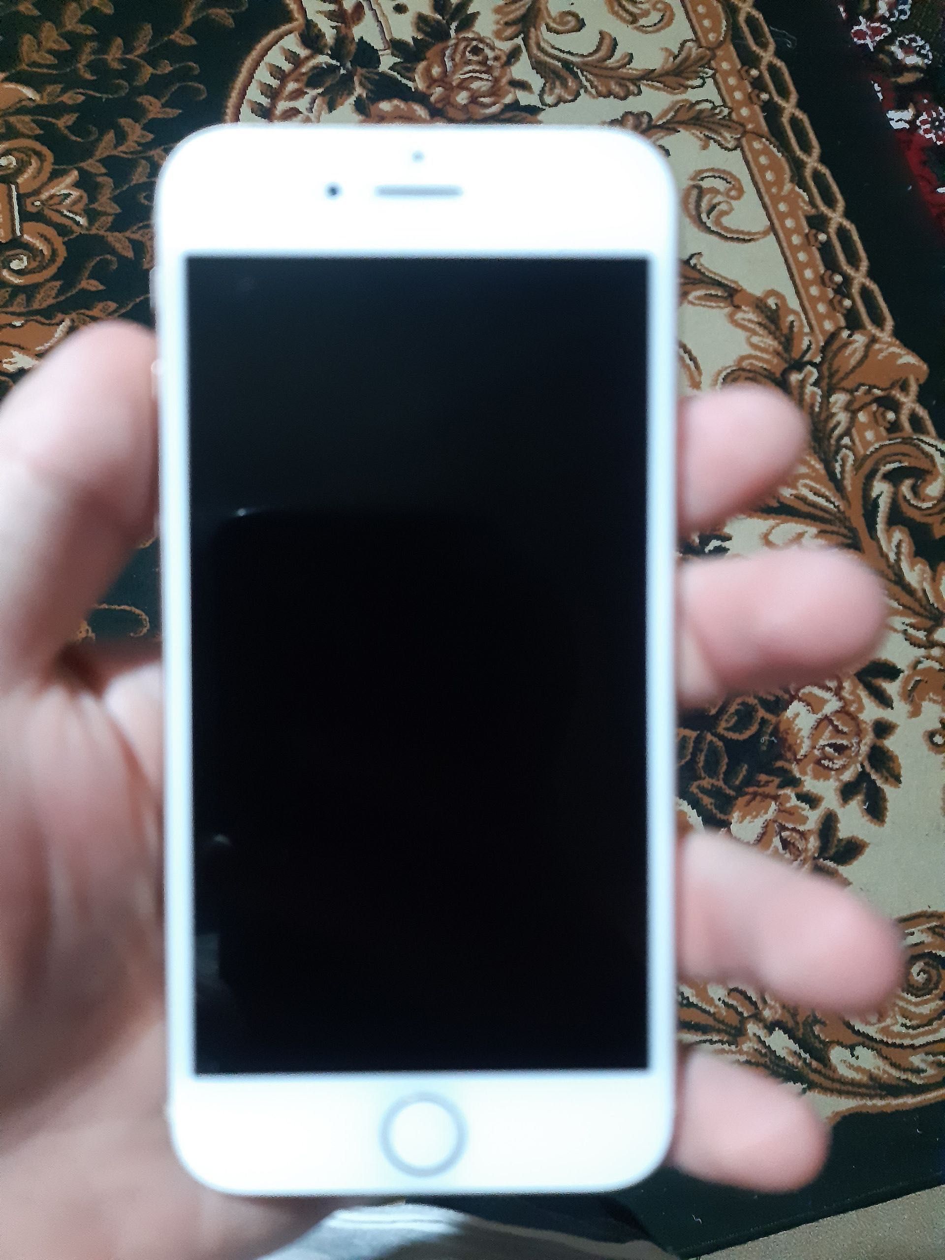 Iphone8 с гарантией