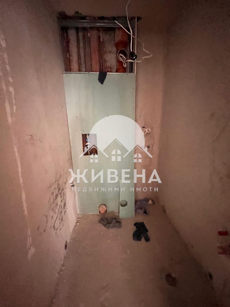 Продавам 3-стаен апартамент, к.к. Св.Св. Константин и Елена, площ 109
