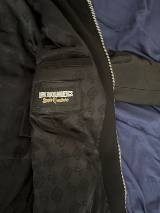 Dirk Bikkembergs яке