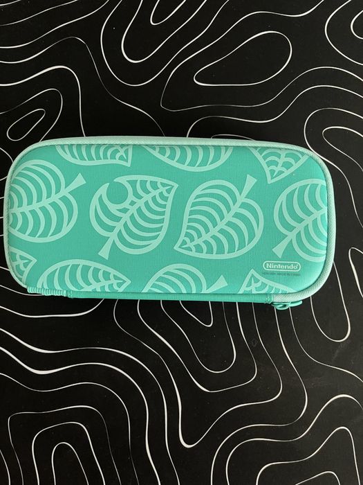 Husa Nintendo Switch Lite Animal Crossing edition + Thumb Grips