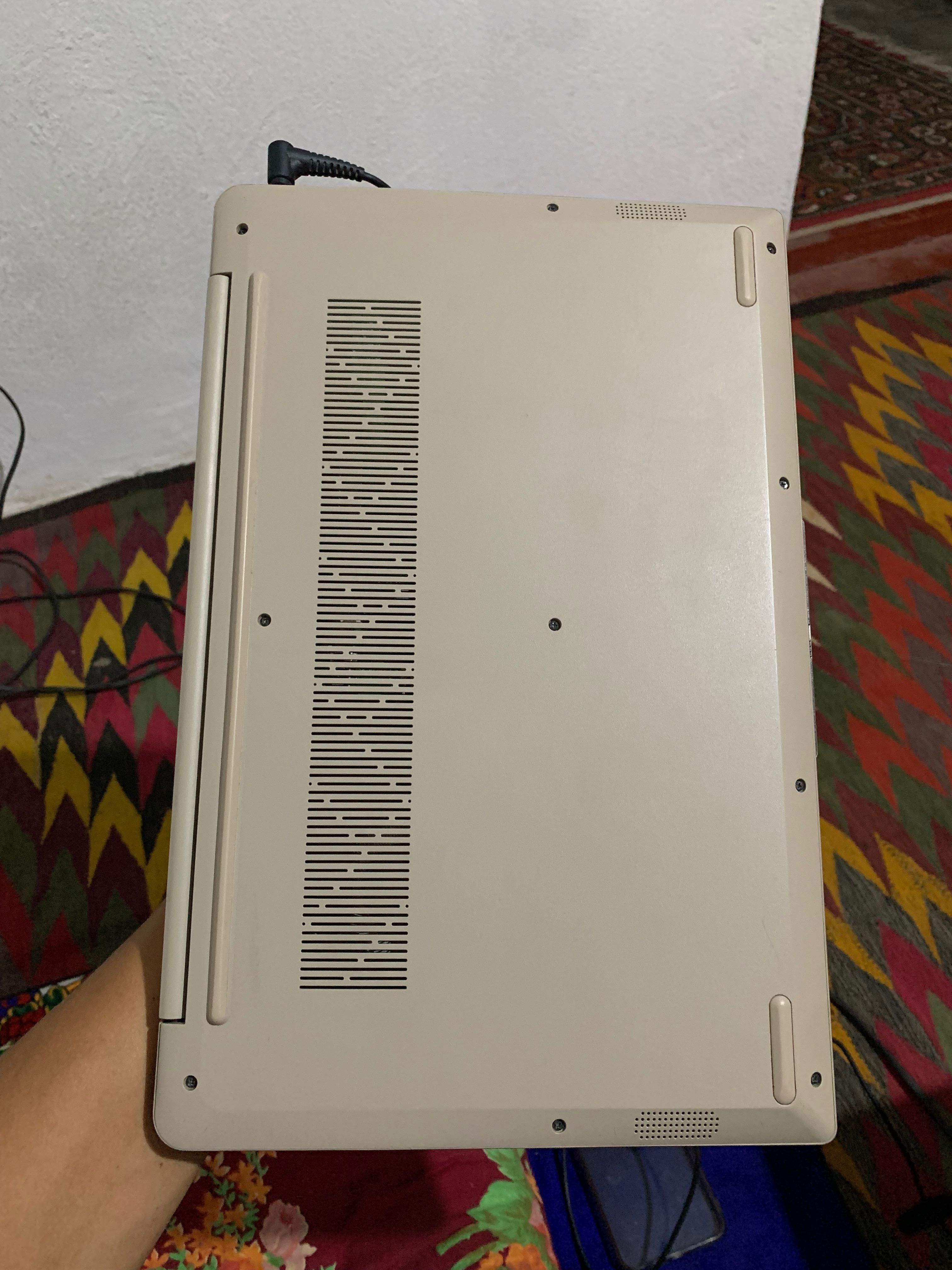 Lenovo ideapad 3