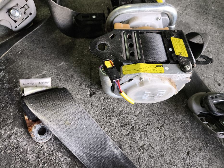 Колан/колани за Mitsubishi l200