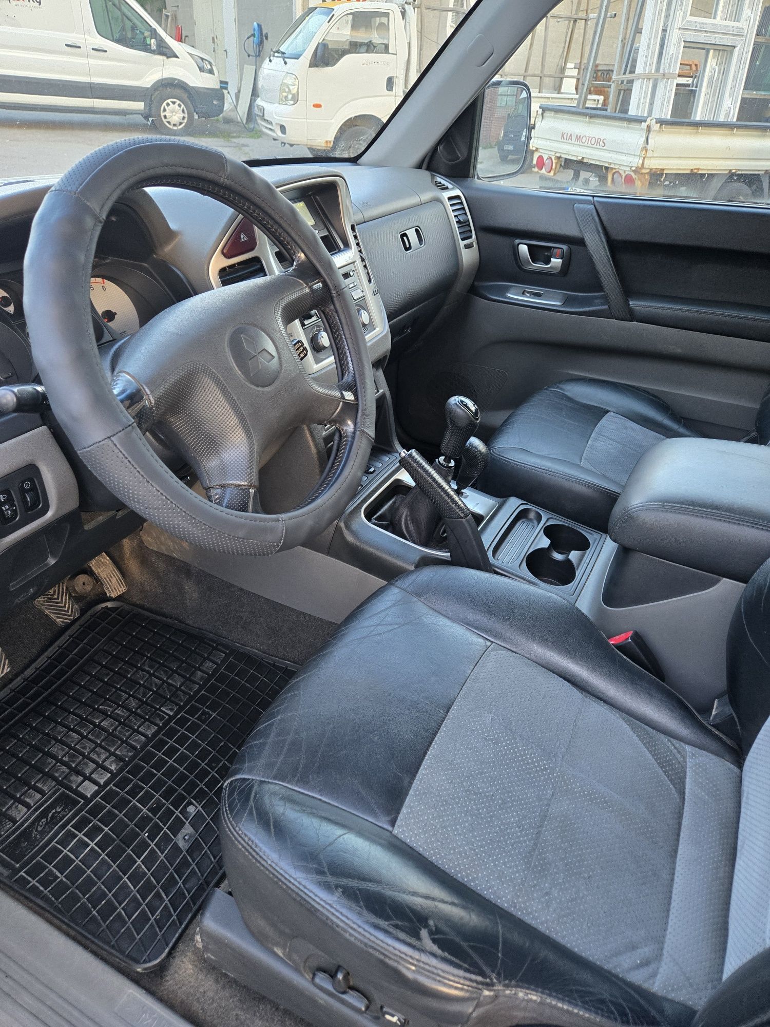 Mitsubishi Pajero III 3.2 D-iD