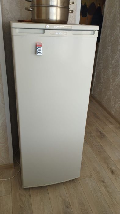 Срочно продам холодильник,в хорошем состояние