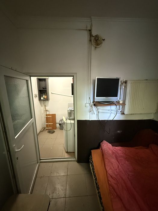 Chirie pe termen lung(NU RASPUND LA MESAJE)