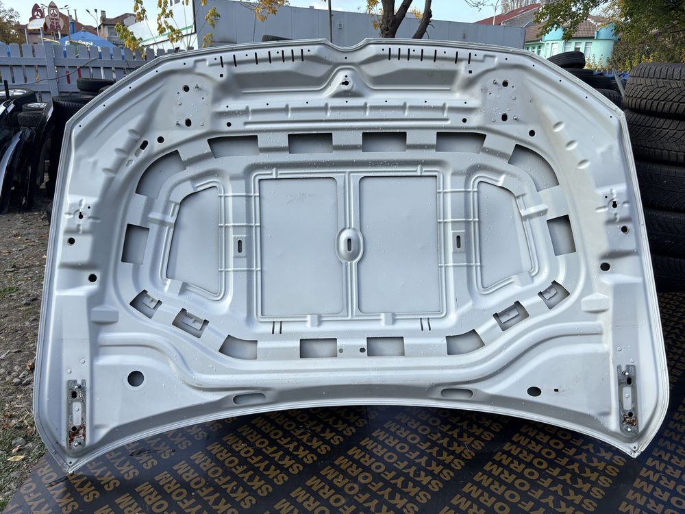 Капак Голф 8/VW Golf 8