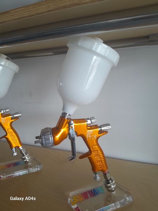 Профессиональный краска