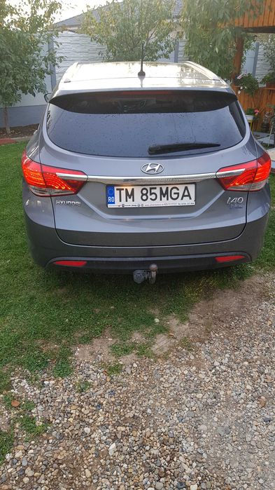 Vând Hyundai I40