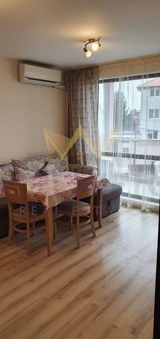 Дава се под наем Двустаен апартамент в Варна, м-т Траката - 55 кв.м за 357 € - Снимка #2
