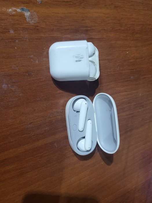 Наушники apple и Huawei