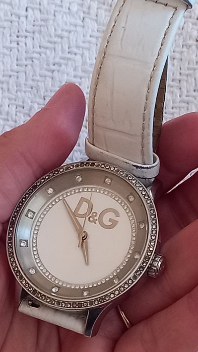 Vand ceas de mana original Dolce & Gabana, dama,ecran mare cristal