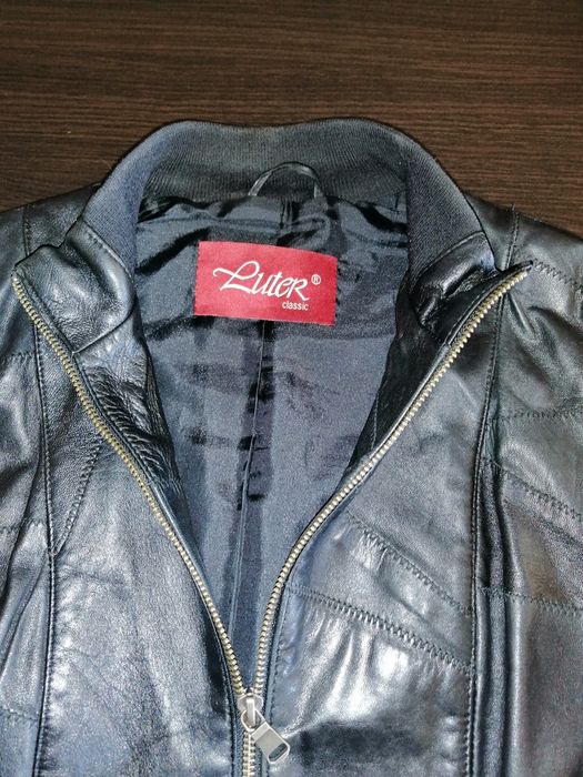 Дамско кожено яке