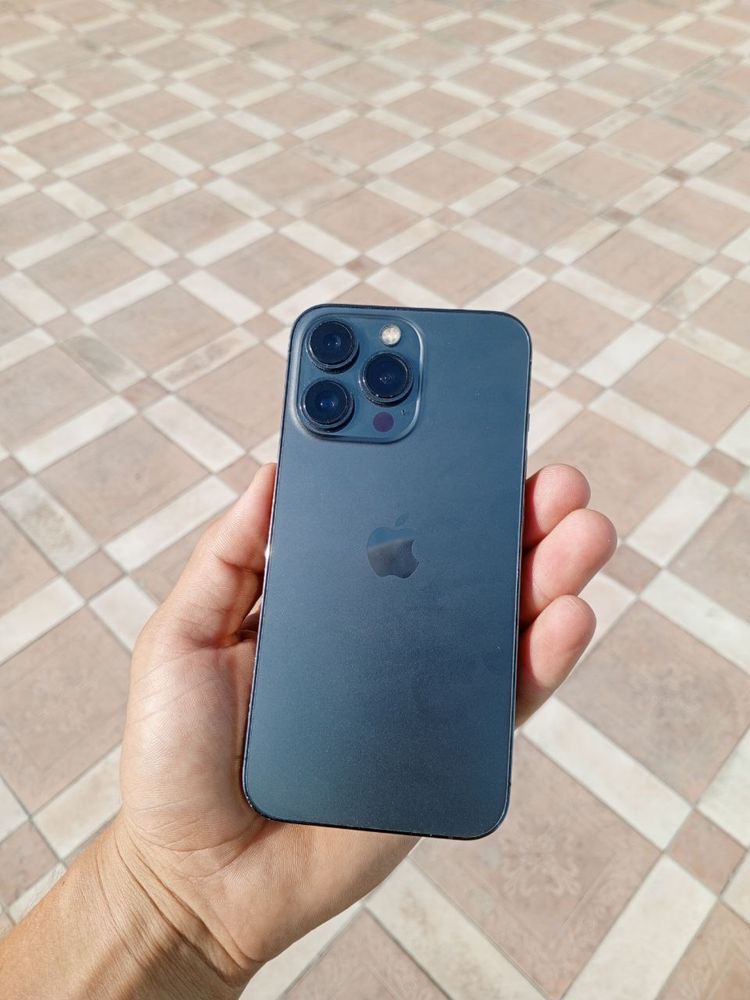 Iphone 13 pro naqdga.