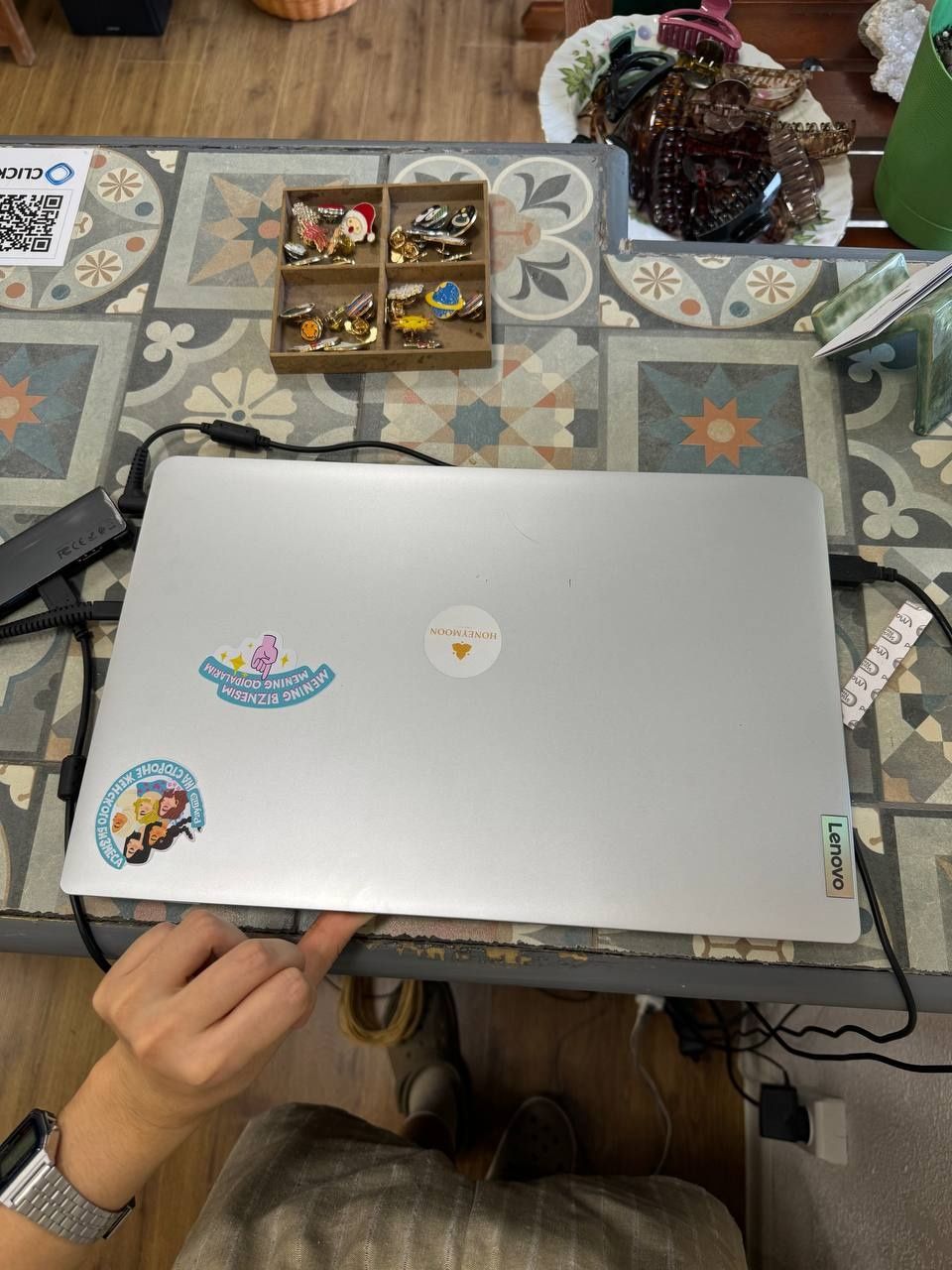 Ноутбук  Lenovo .